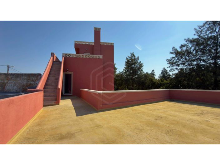 Image No.45-5 Bed House for sale
