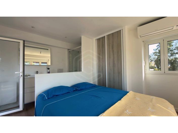 Image No.50-5 Bed House for sale