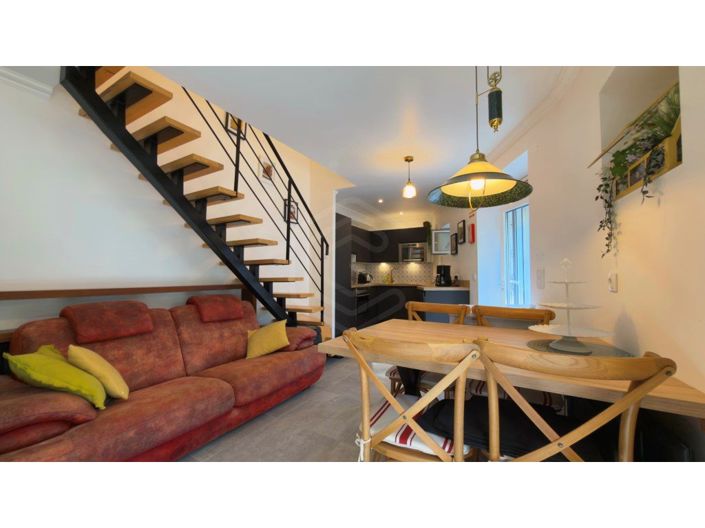 Image No.55-5 Bed House for sale
