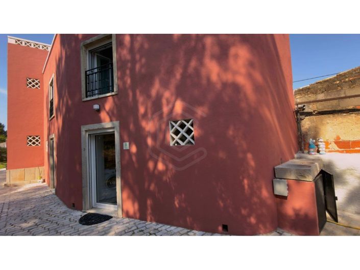 Image No.57-5 Bed House for sale