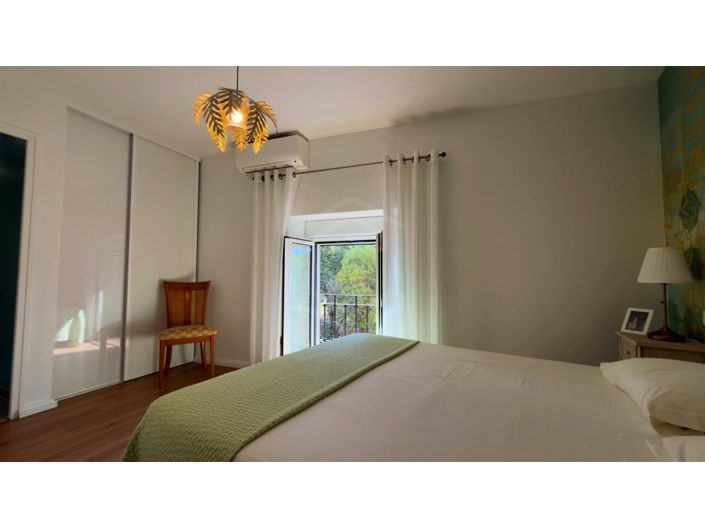 Image No.58-5 Bed House for sale