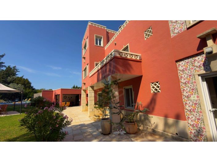 Image No.59-5 Bed House for sale