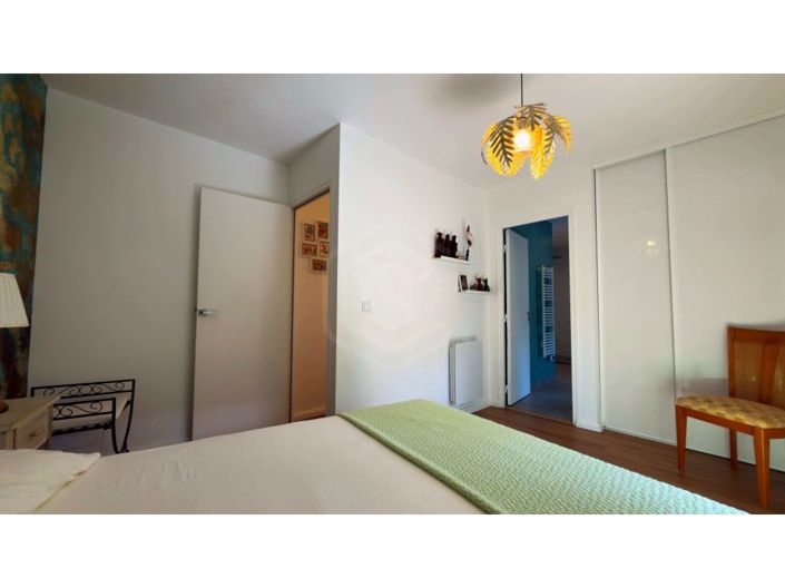 Image No.60-5 Bed House for sale