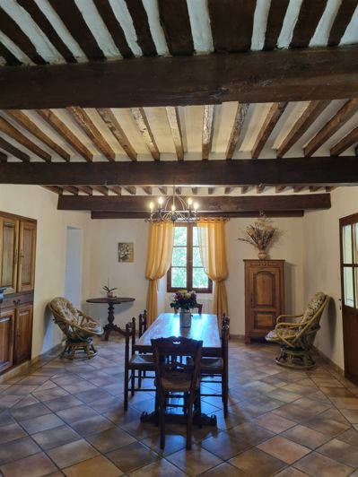 Image No.17-4 Bed House for sale