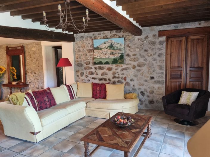 Image No.24-4 Bed House for sale
