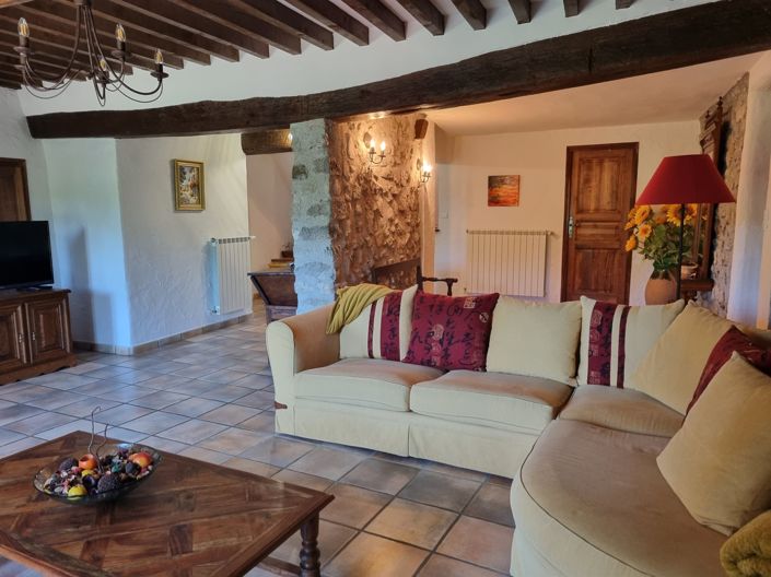Image No.26-4 Bed House for sale