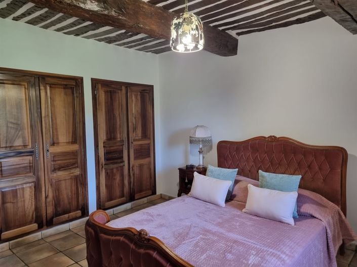 Image No.29-4 Bed House for sale