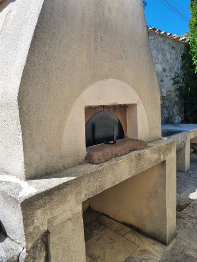 Image No.40-4 Bed House for sale