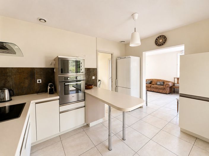 Image No.5-4 Bed House for sale