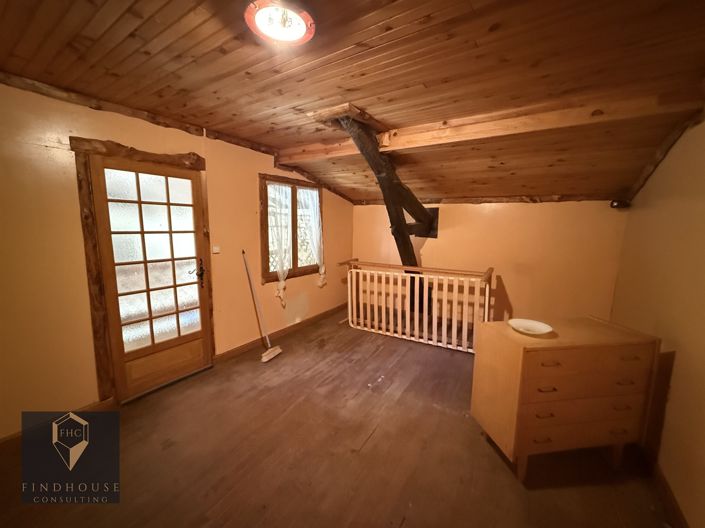Image No.7-3 Bed House for sale