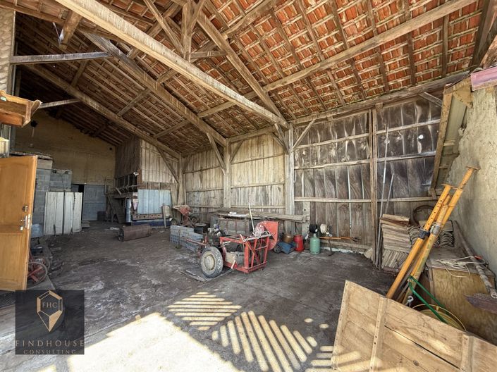 Image No.9-3 Bed House for sale
