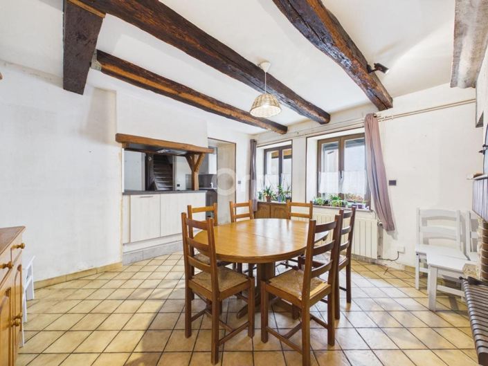 Image No.7-Maison de 4 chambres à vendre à Franche-Comté