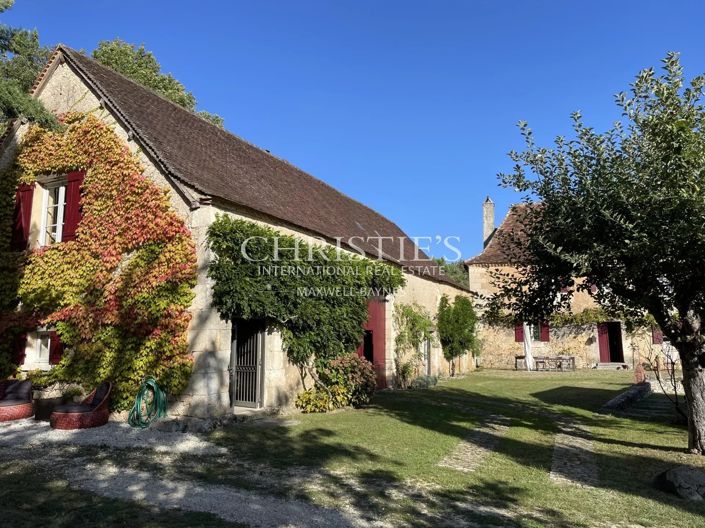 Image No.14-12 Bed House for sale