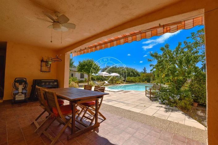 Image No.22-5 Bed House for sale