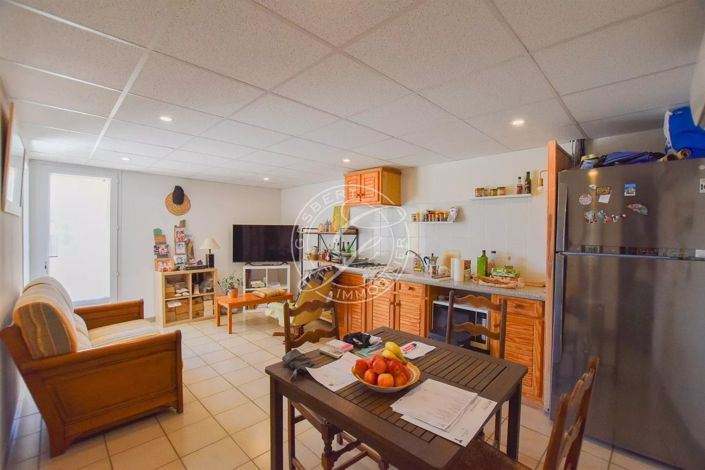 Image No.27-5 Bed House for sale