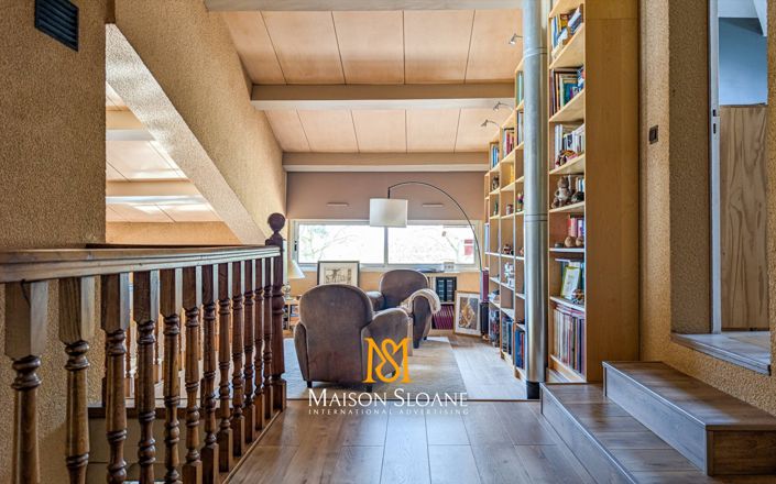 Image No.17-5 Bed House for sale