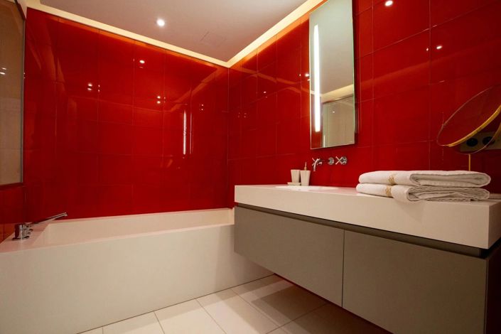 Image No.18-5 Bed House for sale