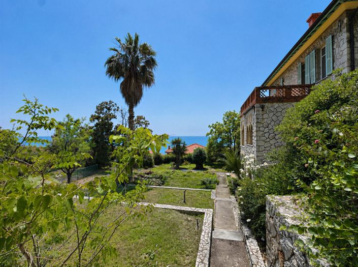 Image No.13-House for sale