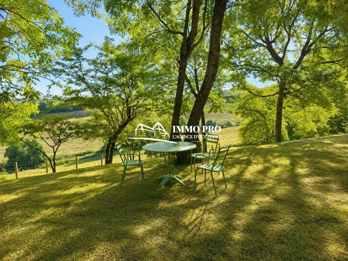 Image No.2-3 Bed House for sale