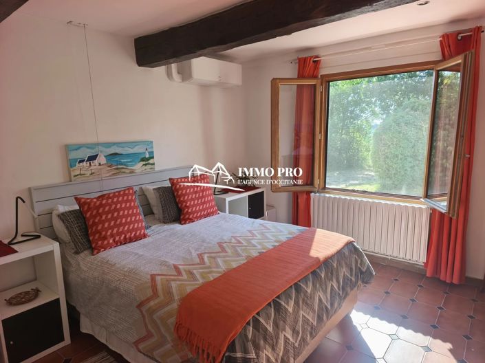Image No.12-2 Bed House for sale