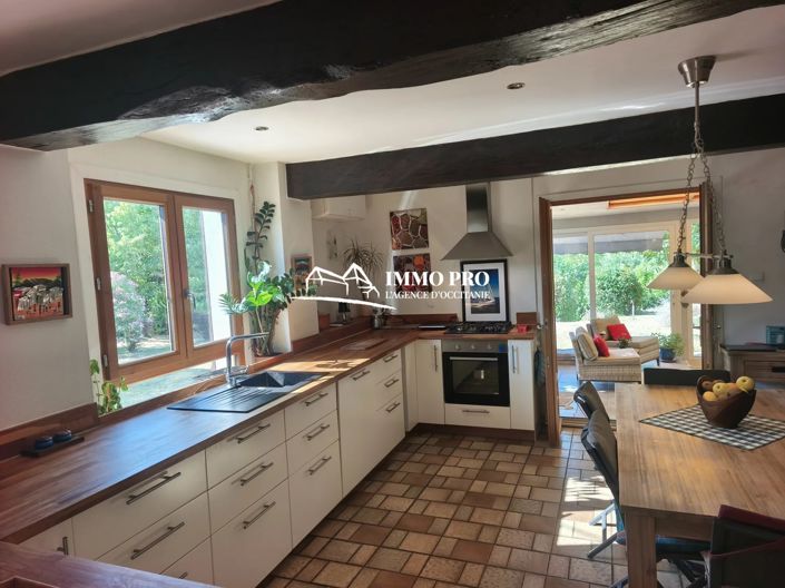 Image No.8-2 Bed House for sale