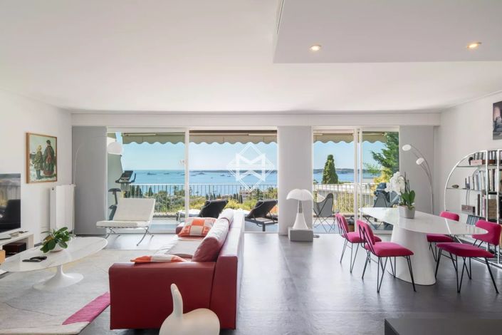 Image No.3-Appartement de 2 chambres à vendre à Cannes