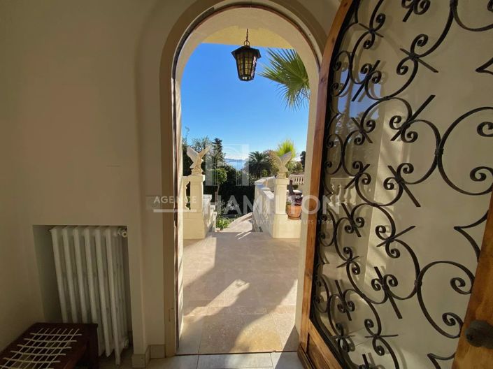 Image No.11-5 Bed House for sale
