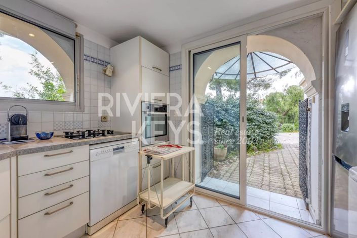 Image No.4-3 Bed Apartment for sale