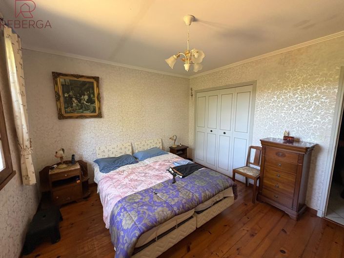 Image No.16-3 Bed House for sale