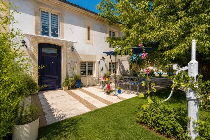 Image No.3-4 Bed House for sale