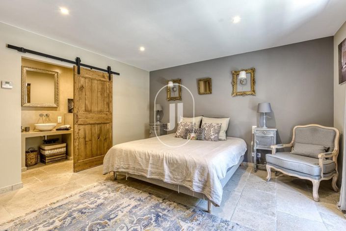 Image No.11-4 Bed House for sale