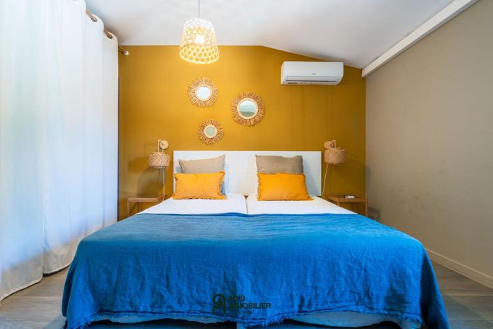 Image No.18-7 Bed House for sale