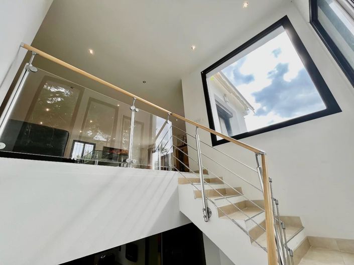 Image No.11-4 Bed House for sale