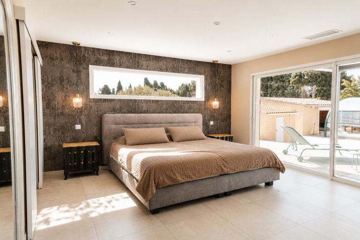 Image No.13-6 Bed House for sale
