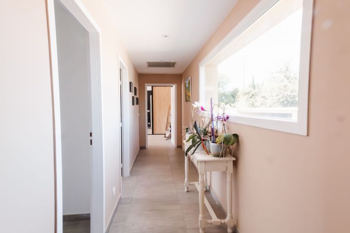 Image No.16-6 Bed House for sale