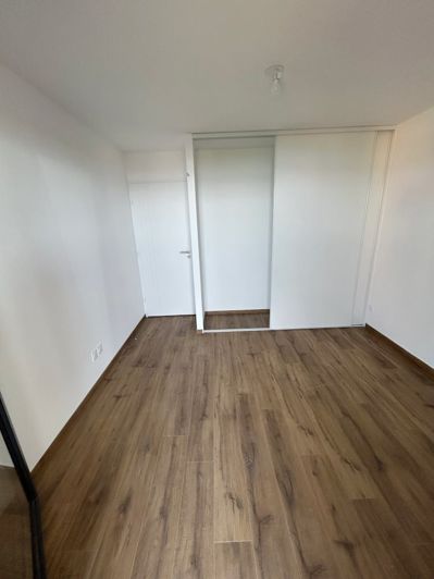 Image No.6-Appartement de 2 chambres à vendre à Neuvecelle