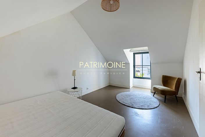 Image No.8-3 Bed House for sale