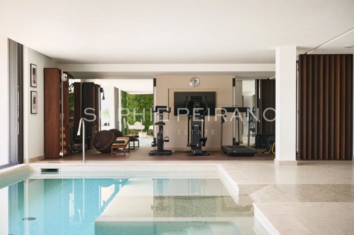 Image No.15-8 Bed House for sale
