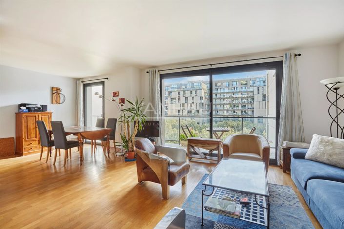 Image No.2-Appartement de 3 chambres à vendre à Paris