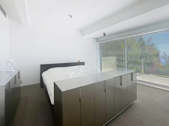 Image No.8-House for sale