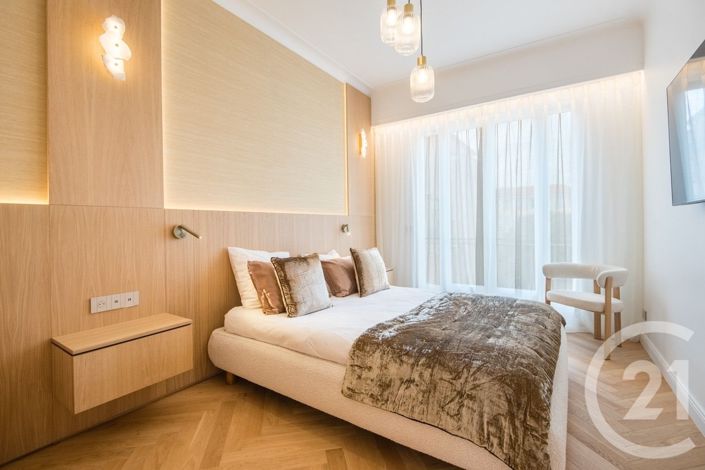 Image No.9-3 Bed Apartment for sale