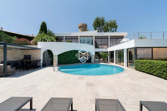 Image No.3-6 Bed House for sale