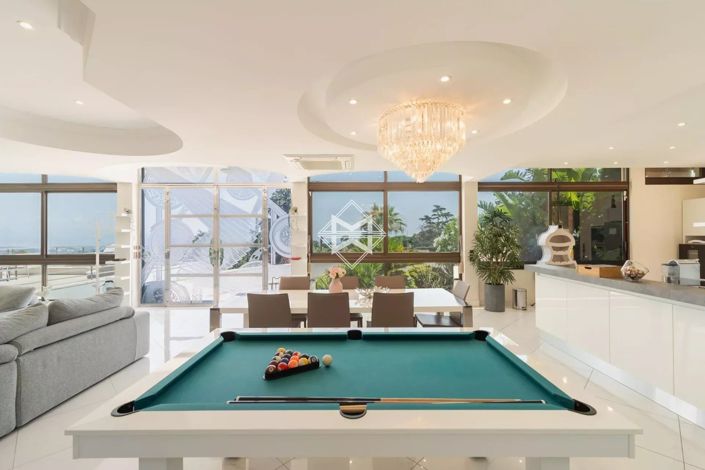 Image No.7-6 Bed House for sale