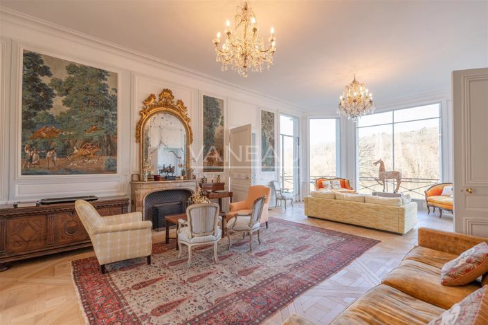 Image No.6-17 Bed House for sale