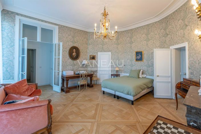 Image No.9-17 Bed House for sale