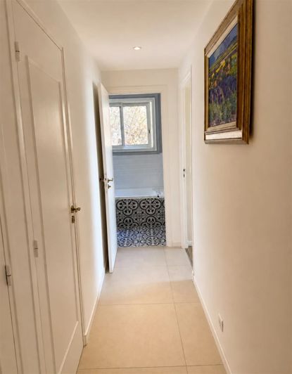 Image No.9-1 Bed Apartment for sale