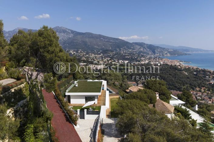 Image No.8-4 Bed House for sale