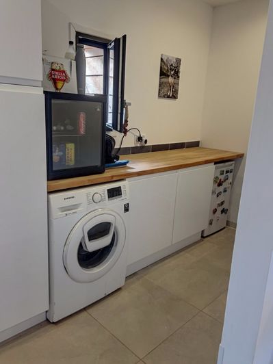 Image No.18-3 Bed House for sale