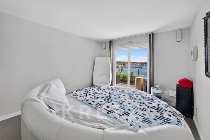 Image No.16-3 Bed House for sale