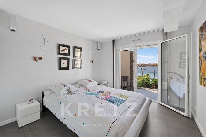 Image No.17-3 Bed House for sale